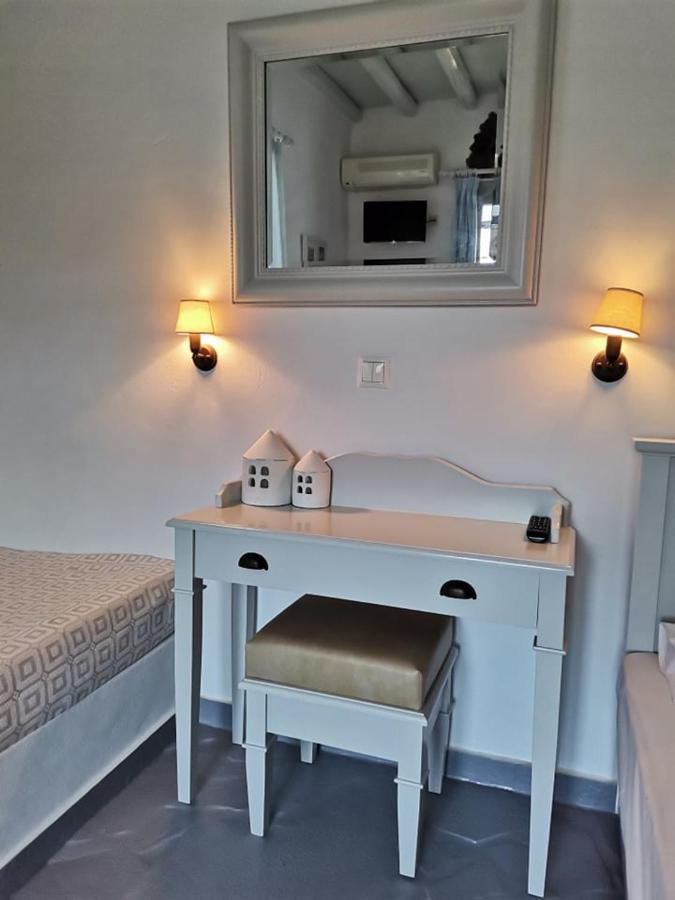 Elia Apartments Agios Romanos エクステリア 写真