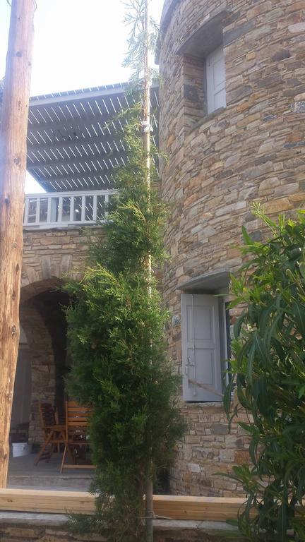 Elia Apartments Agios Romanos エクステリア 写真