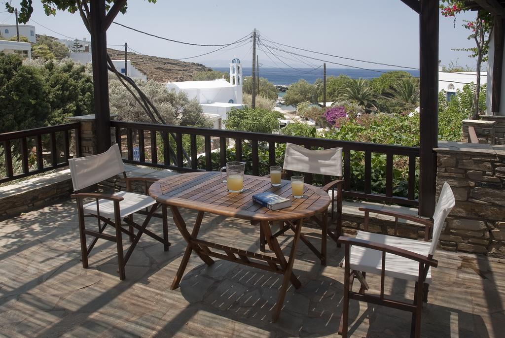 Elia Apartments Agios Romanos エクステリア 写真