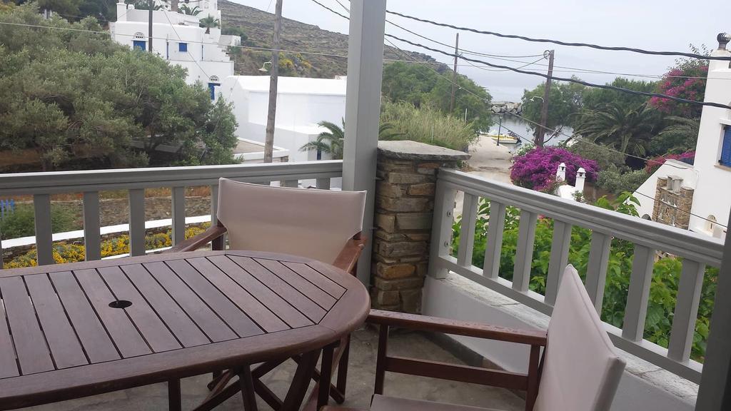 Elia Apartments Agios Romanos エクステリア 写真